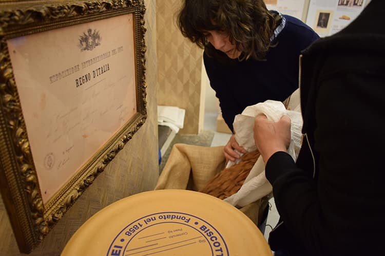 "Biscotti di Prato - Un’esposizione sensoriale" al Museo Bottega di Firenze